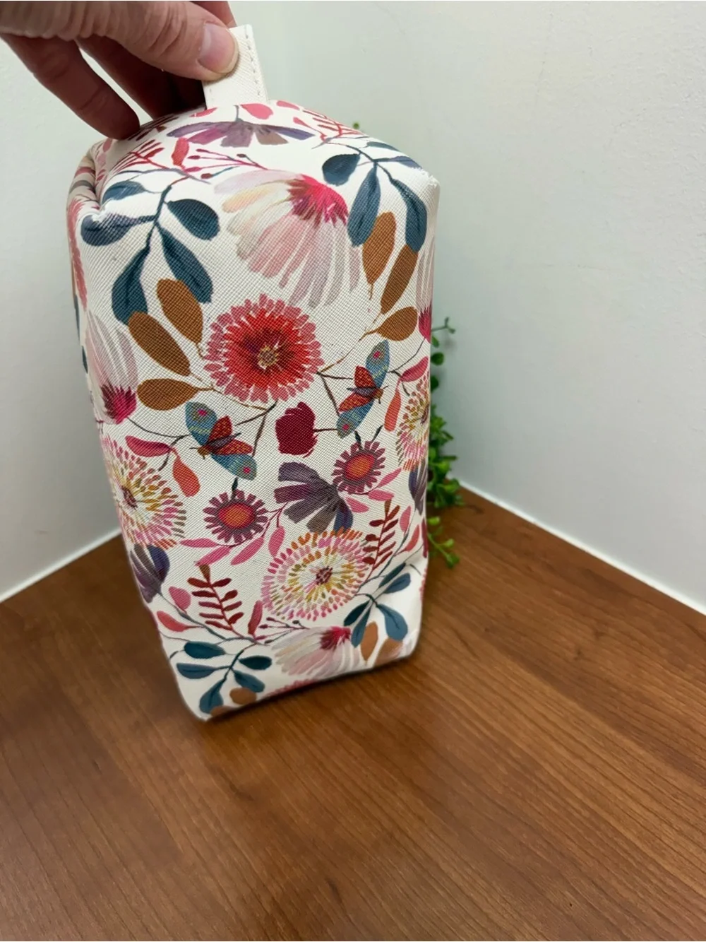Makeup Bag Cats Flowers Light Blue Fabric Zipper 10x4.25x4.75 OCS Designs
